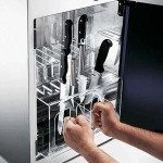 Sterilizzatore Modello UV 24W 3 lampade Capacità coltelli 20 Lunghezza max lama coltello mm 290