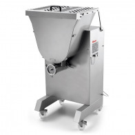 Tritacarne Modello Master60Y12 4 PS Mescolatore Capacità vasca Kg 60 / lt. 80 Produzione oraria Kg/h. 850-1000