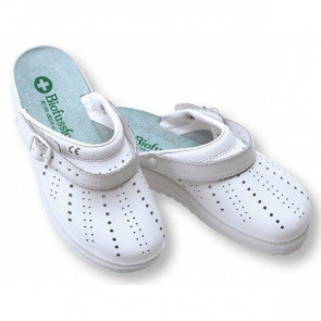 Zoccolo sanitario antiscivolo ce bianco Modello 112000