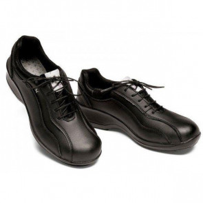 Scarpa donna con lacci nero Modello 112211