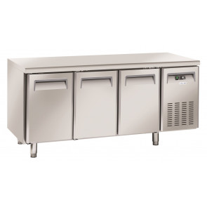 Tavolo Refrigerato in acciaio inox Modello SF3100 Refrigerazione ventilata 3 Porte autochiudenti