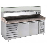 Tavolo refrigerato/Banco Pizza TN con vetrina porta ingredienti Modello PZ2610TN33-FC in acciaio inox AISI 210 Ventilato 2 porte refrigerate + 1 cassettiera neutra con 7 cassetti