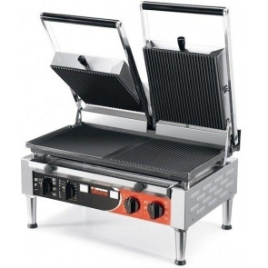 Piastra elettrica Modello PD POWER doppia Piano di cottura inferiore Liscio-Rigato Piano di cottura superiore Rigato-Rigato Potenza Watt 4500