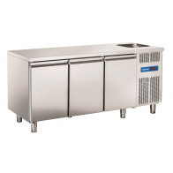Tavolo Refrigerato GN1/1 in acciaio inox con lavello Modello RC3100LV Refrigerazione ventilata 3 Porte in acciaio inox