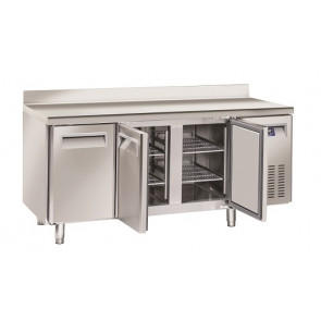 Tavolo Refrigerato Gastronomia ventilato con Alzatina Modello QR3200 - 3 porte autochiudenti