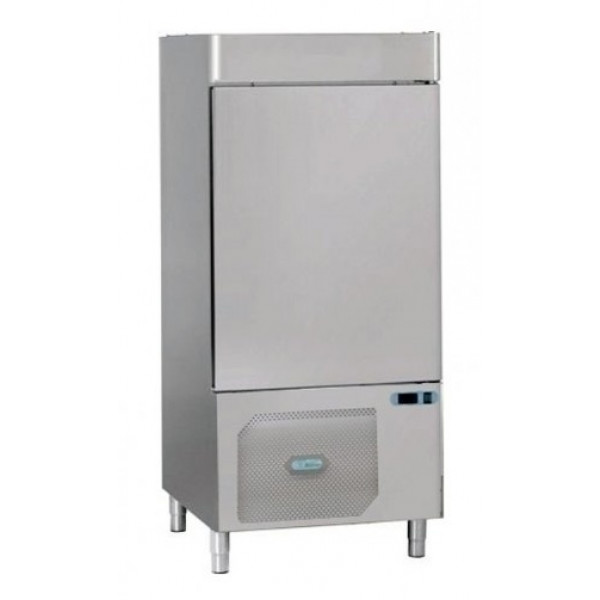 Abbattitore surgelatore Modello AS1110N  Guide adatte per contenere bacinelle o Teglie